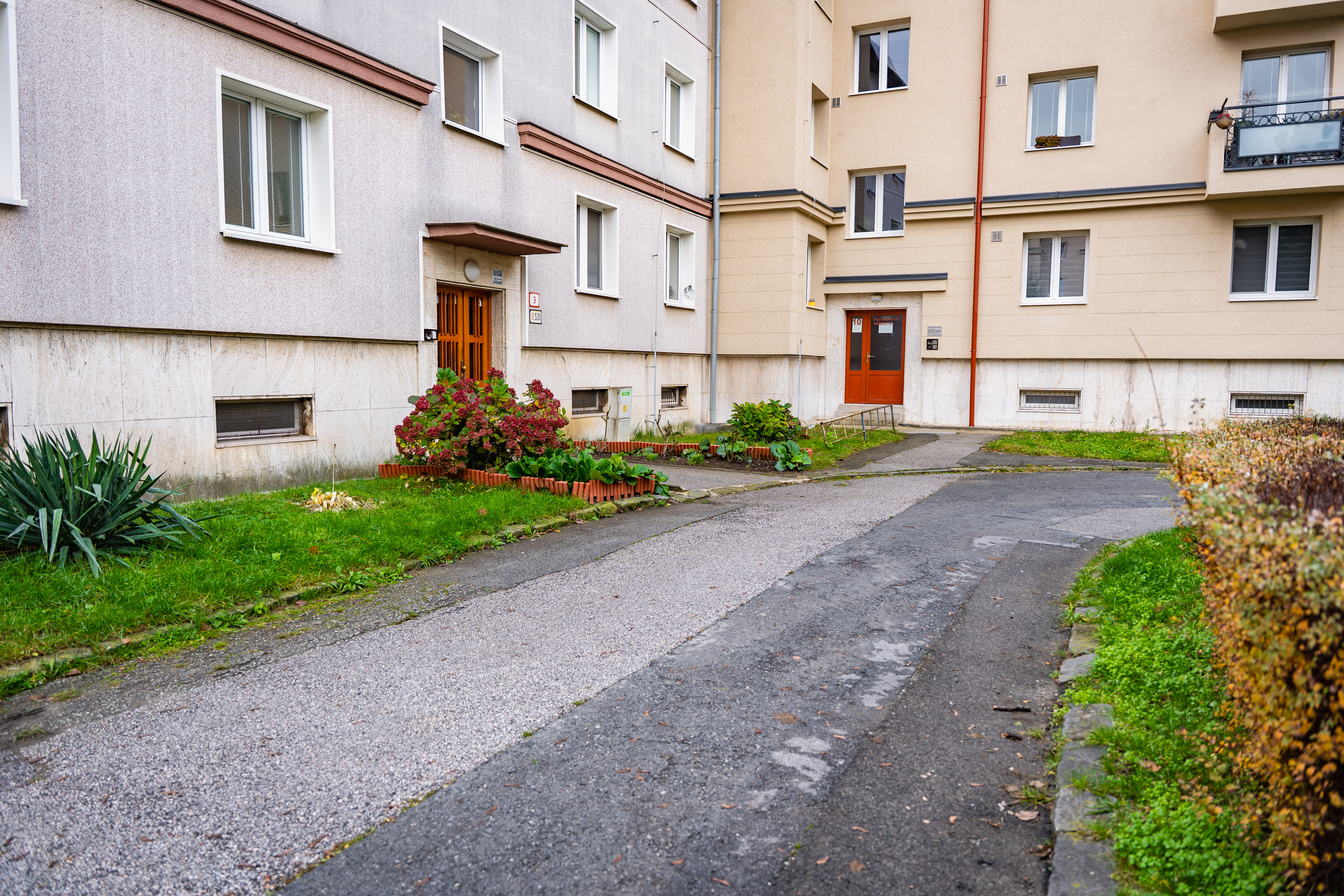 Odovzdanie staveniska - Pasteurovo nam.-48